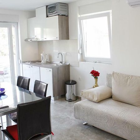 Pearl Of Novalja Apartment ภายนอก รูปภาพ